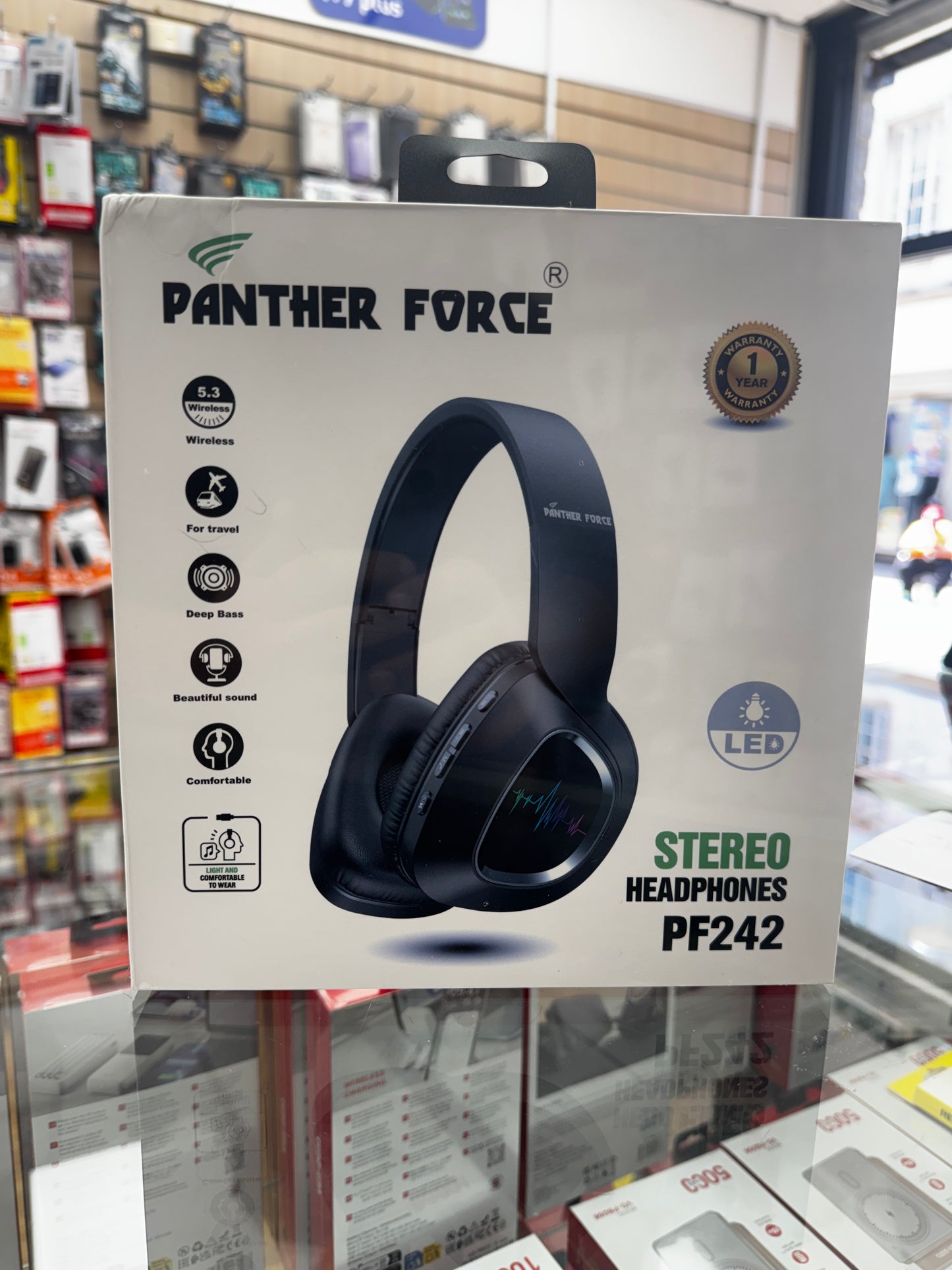 STEREO WIRELESS HEADPHONES
